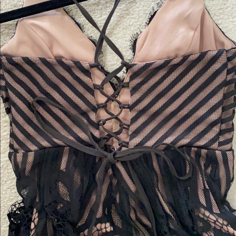 LF Romper - Picture 3 of 4
